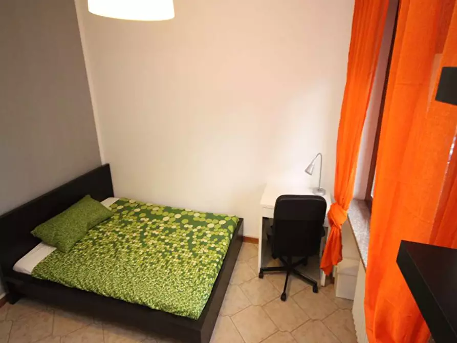 Immagine 10 di Camera in affitto  in Via Ulisse Salis10 a Milano