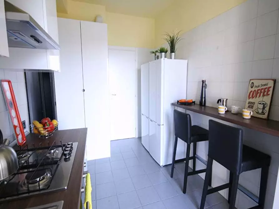 Immagine 37 di Camera in affitto  in Via Gustavo Fara39 a Milano