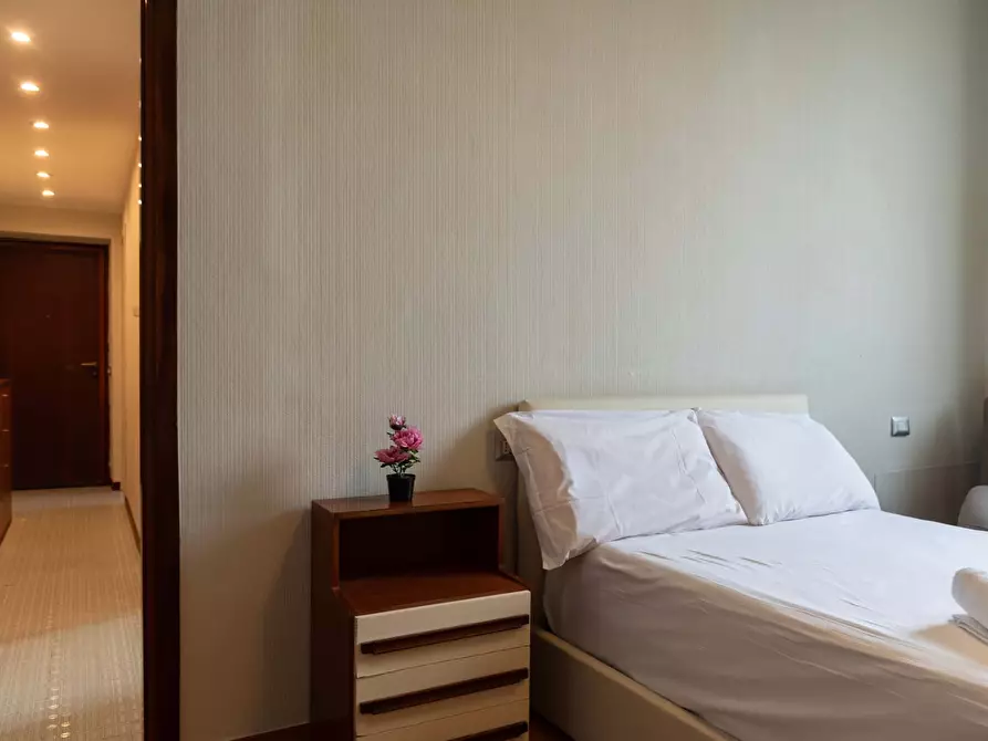 Immagine 2 di Appartamento in affitto  in Viale Puglie20 a Milano