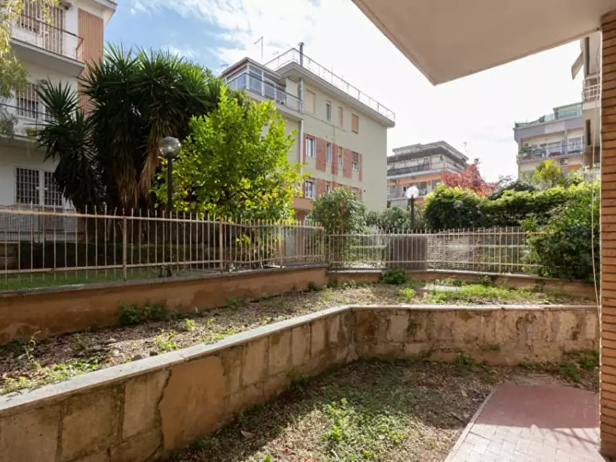 Immagine 20 di Appartamento in affitto  in Via Pietro Adami36 a Roma