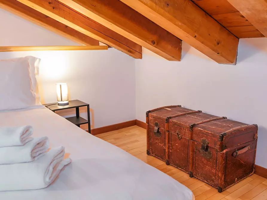 Immagine 32 di Appartamento in affitto  in Via Coluccio Salutati a Milano