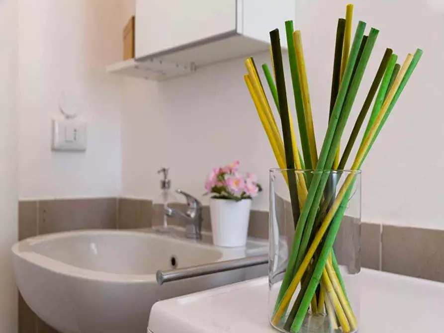 Immagine 10 di Camera in affitto  in Largo Giovanni Battista Scalabrini2 a Milano