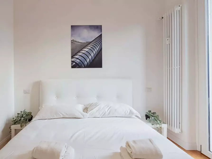 Immagine 21 di Appartamento in affitto  in Via Gressoney1 a Milano