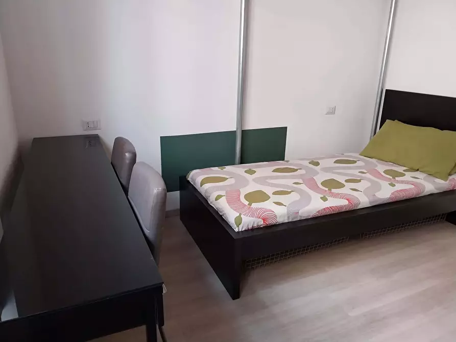 Immagine 1 di Camera in affitto  in Via Padova70 a Milano