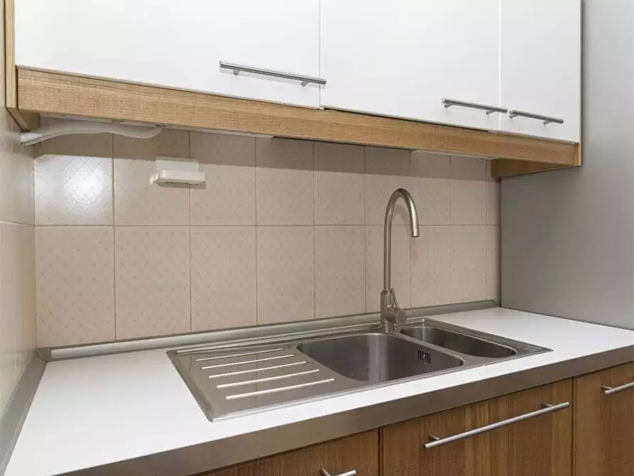 Immagine 9 di Camera in affitto  in Via Vincenzo Monti77 a Milano