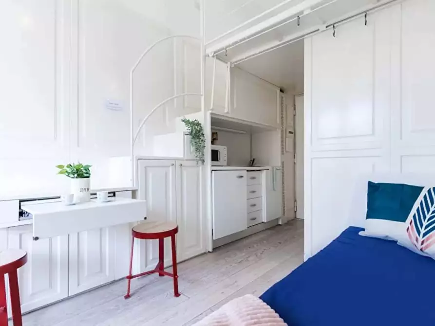 Immagine 6 di Appartamento in affitto  in Galleria Unione a Milano