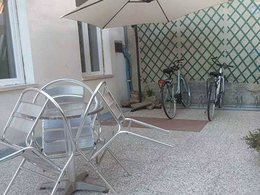Immagine 10 di Camera in affitto  in Via Castellammare13 a Milano