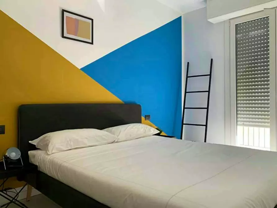 Immagine 1 di Appartamento in affitto  in Via Luigi Mercantini a Milano