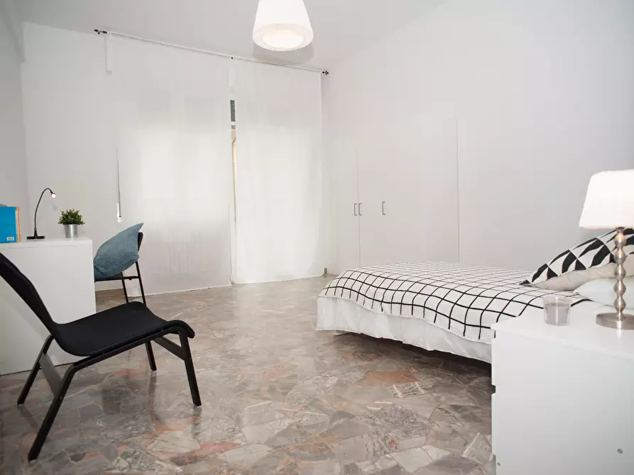 Immagine 1 di Camera in affitto  in Via Quintino Sella44 a Firenze