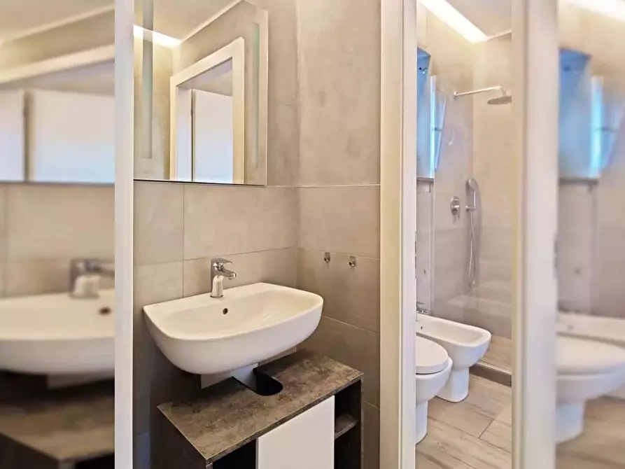 Immagine 11 di Appartamento in affitto  in Via San Basilio21 a Milano