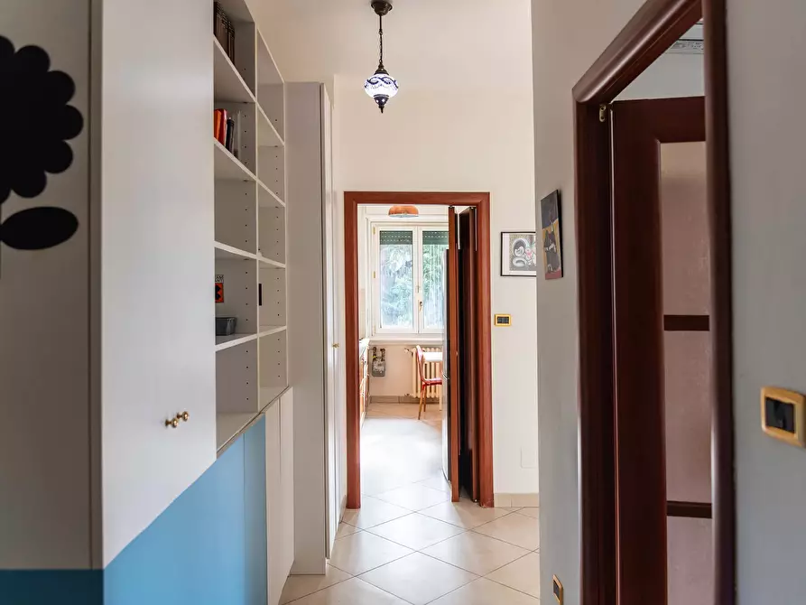 Immagine 19 di Appartamento in affitto  in Via Val Passiria4 a Milano