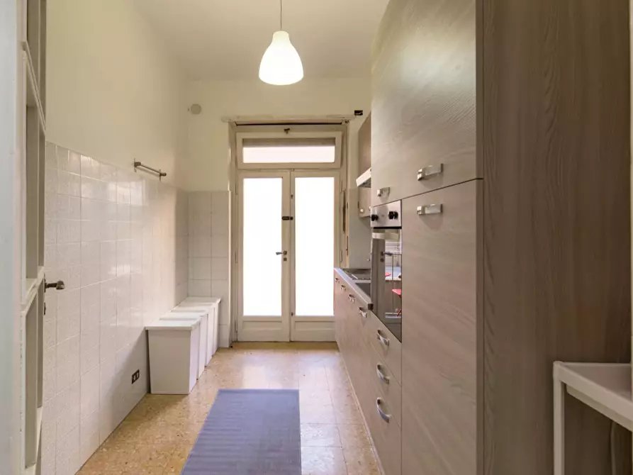 Immagine 14 di Camera in affitto  in Via Antonio Bertola51 a Torino