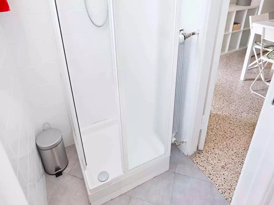 Immagine 23 di Camera in affitto  in Viale Argonne26 a Milano