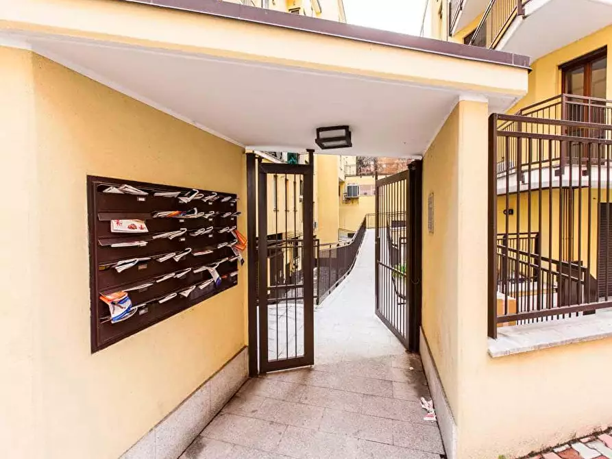 Immagine 8 di Camera in affitto  in Via Privata S. Martiniano1 a Milano