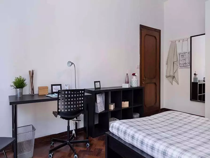 Immagine 2 di Camera in affitto  in Viale Giovanni Vicini20 a Bologna