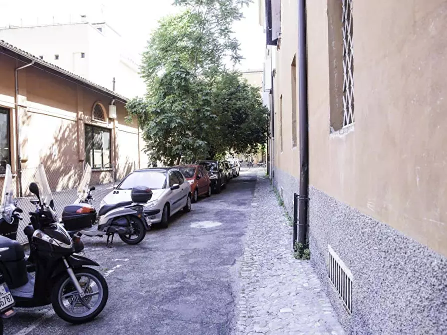 Immagine 17 di Appartamento in affitto  in Via Mazzini24 a Bologna