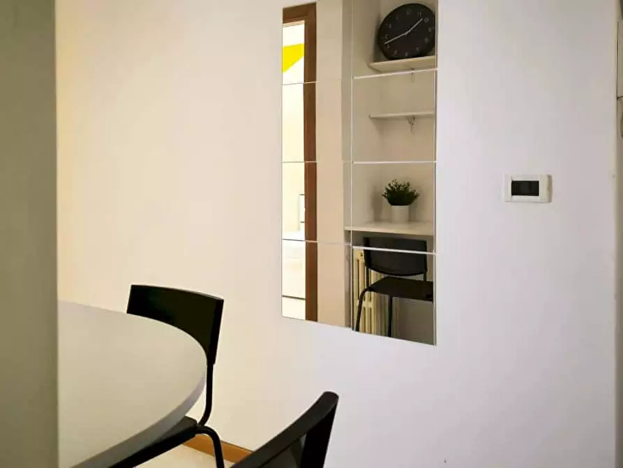 Immagine 15 di Camera in affitto  in Via Vigevano22 a Milano
