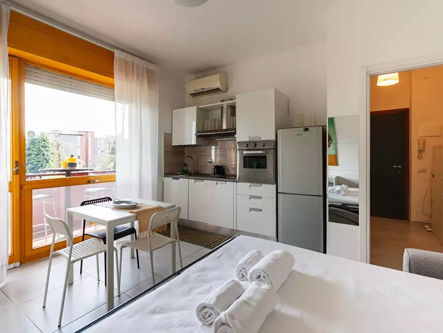 Immagine 3 di Appartamento in affitto  in Via Paul Valery3 a Milano