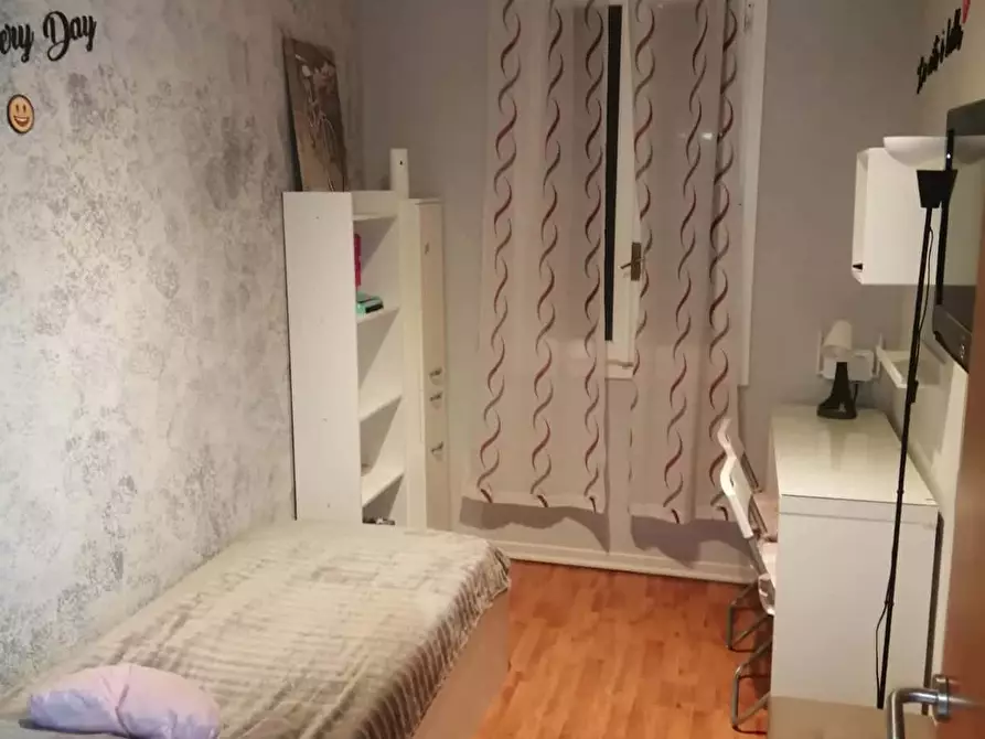 Immagine 4 di Appartamento in affitto  in Via Achille Casanova1 a Bologna