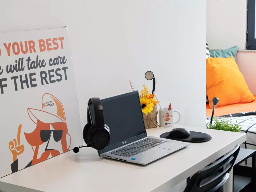 Immagine 3 di Camera in affitto  in Via Dante Alighieri108 a Cagliari