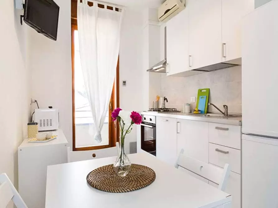 Immagine 27 di Camera in affitto  in Via Carlo Botta19 a Milano