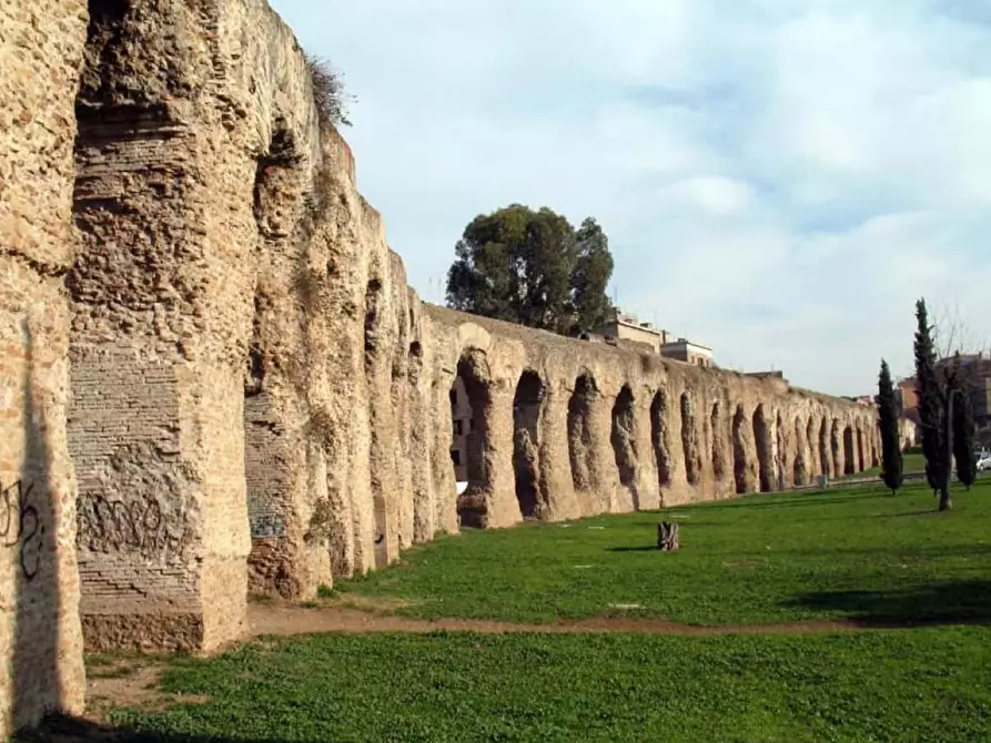 Immagine 13 di Appartamento in affitto  in Via Gabrio Serbelloni38 a Roma