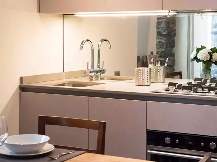 Immagine 27 di Appartamento in affitto  in Via Morazzone Pier Francesco Mazzucchelli a Como