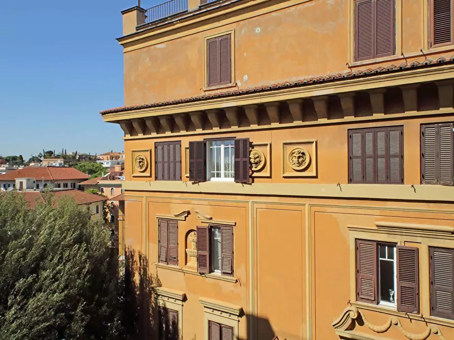 Immagine 11 di Appartamento in affitto  in Viale Bruno Buozzi19 a Roma
