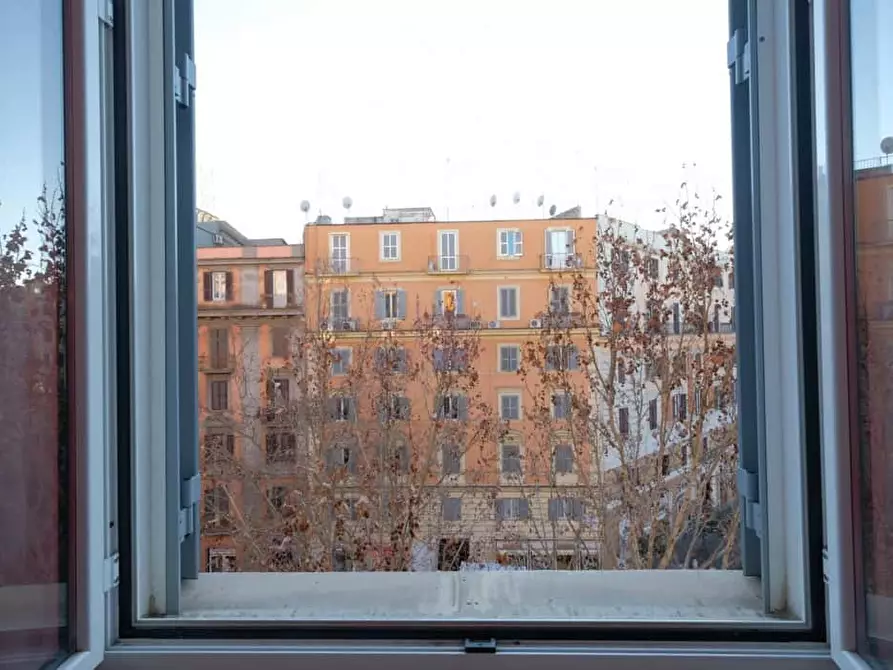 Immagine 6 di Camera in affitto  in Viale Regina Margherita199 a Roma