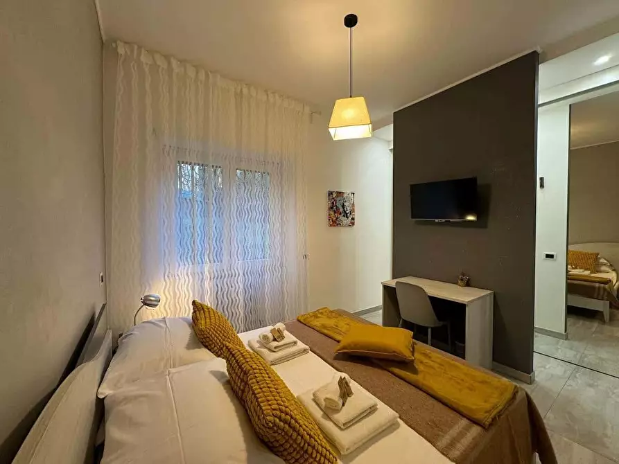 Immagine 9 di Appartamento in affitto  in Via Camillo Peano14 a Roma