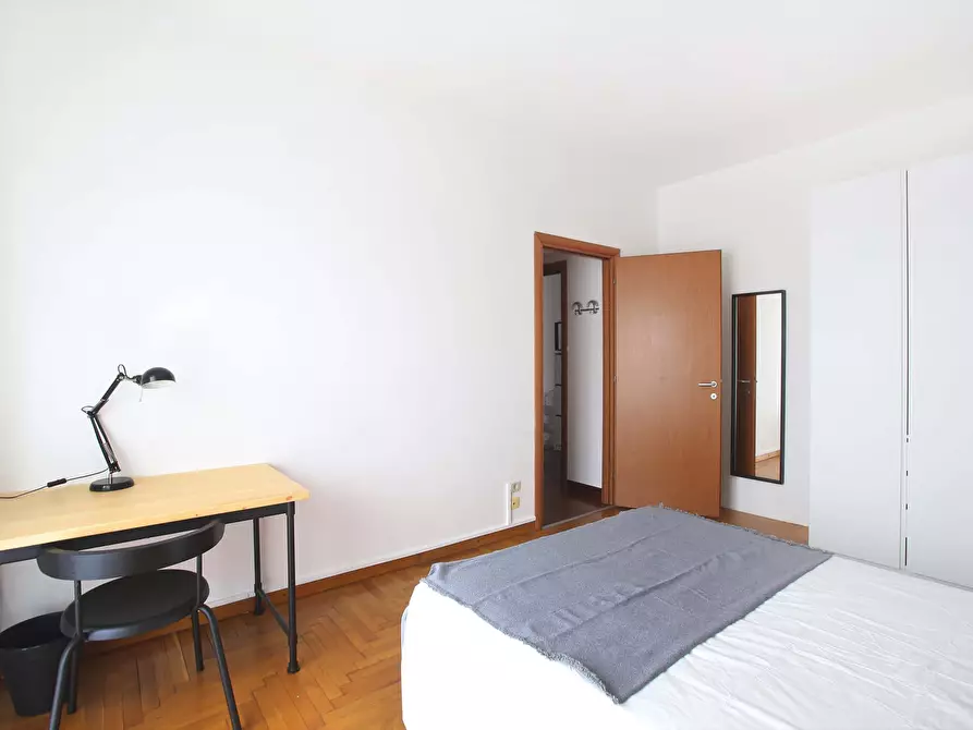 Immagine 5 di Camera in affitto  in Via Bolama18 a Milano