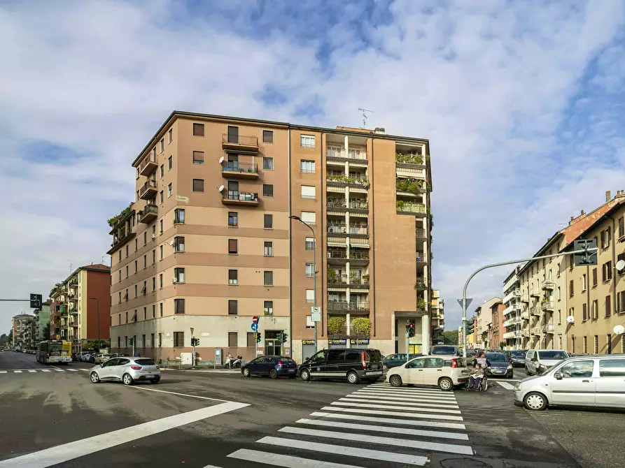 Immagine 16 di Appartamento in affitto  in Piazza Angilberto II a Milano