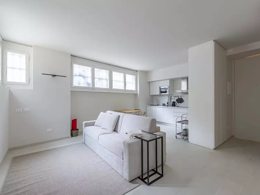 Immagine 8 di Appartamento in affitto  in Via Francesco Melzi d'Eril26 a Milano