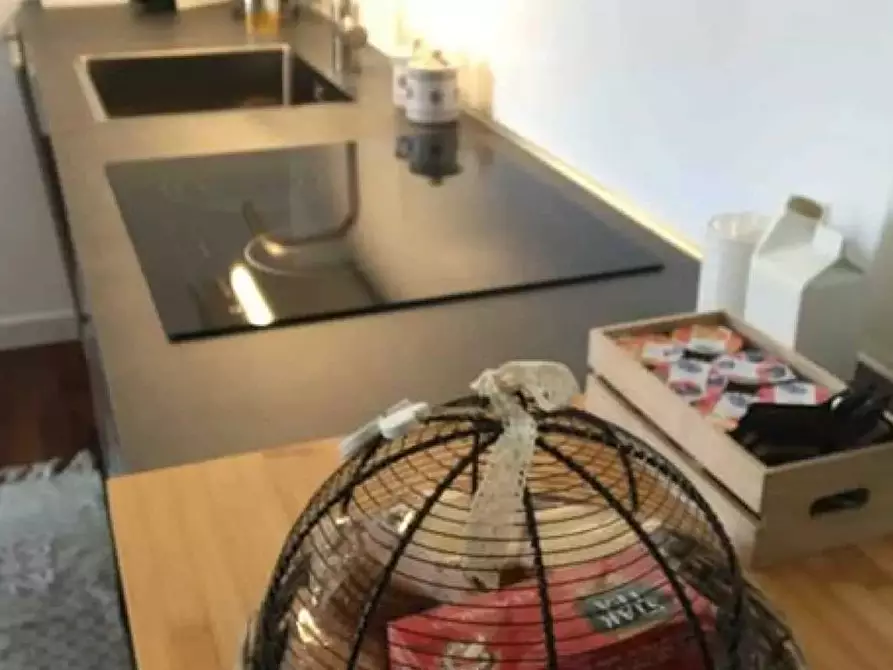 Immagine 57 di Appartamento in affitto  in Via Fausto Baragiola a Cernobbio