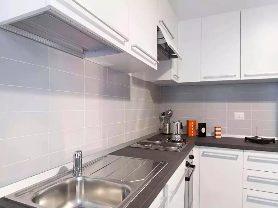 Immagine 44 di Camera in affitto  in Via Temistocle Calzecchi15 a Milano