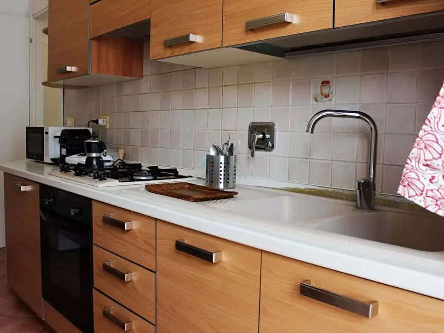 Immagine 21 di Appartamento in affitto  in Via Bellegra35 a Roma