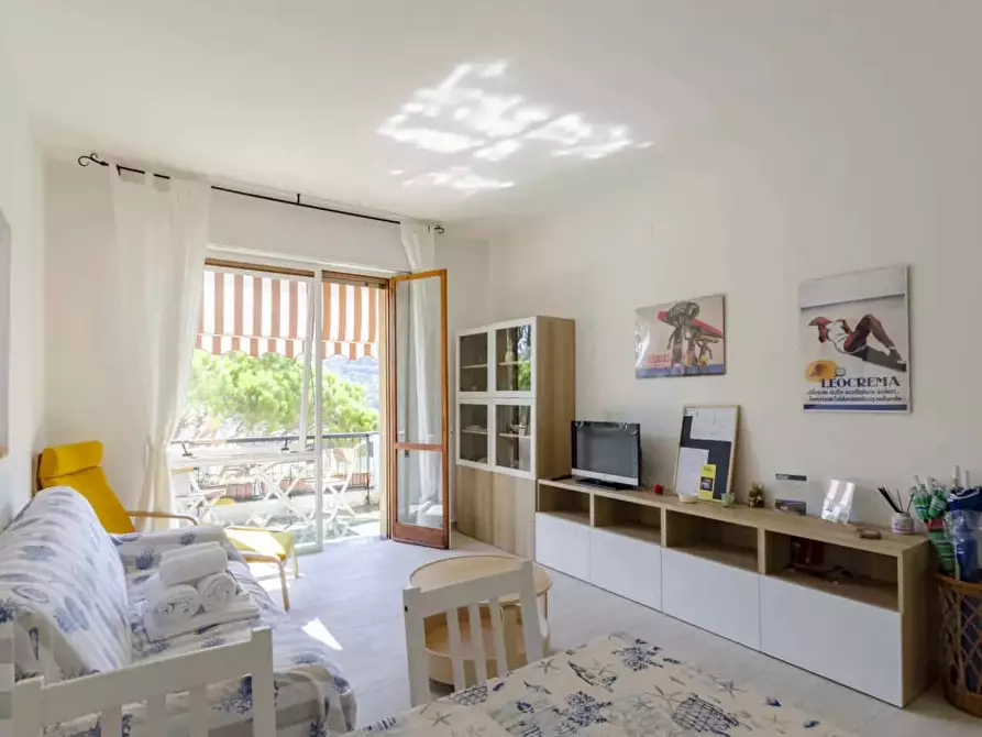 Immagine 13 di Appartamento in affitto  in Viale Privato dei Lauri12 a Rapallo