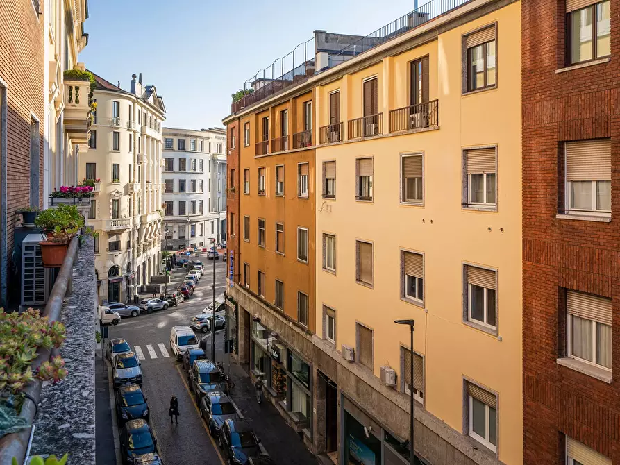 Immagine 59 di Appartamento in affitto  in Via Urbano III1 a Milano