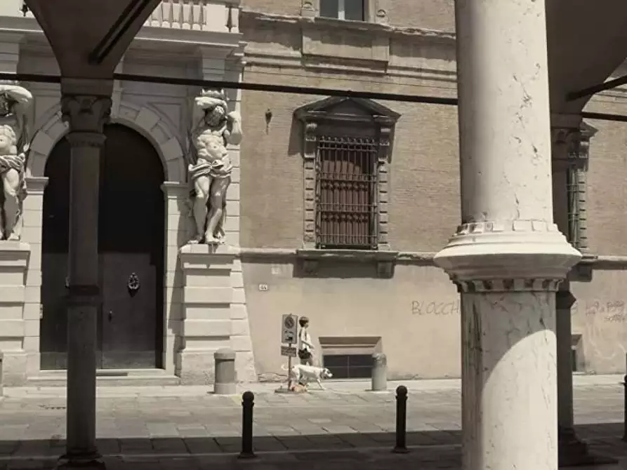 Immagine 35 di Appartamento in affitto  in Strada Maggiore46 a Bologna