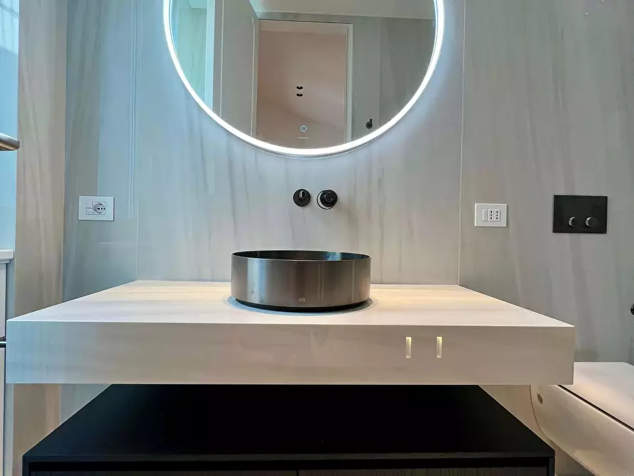 Immagine 19 di Appartamento in affitto  in Via Pietro Verri8 a Milano