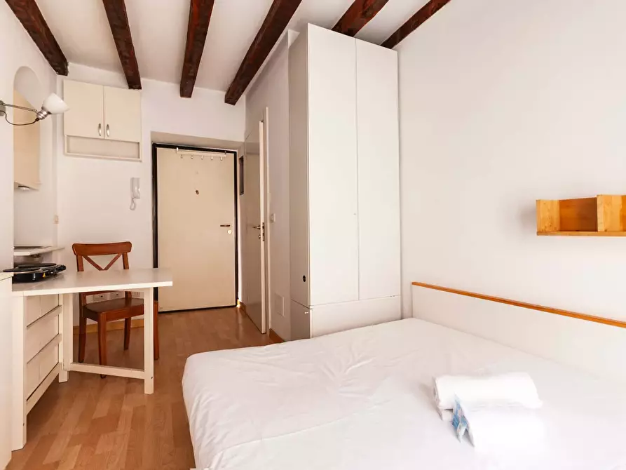 Immagine 5 di Appartamento in affitto  in Via Felice Casati24 a Milano