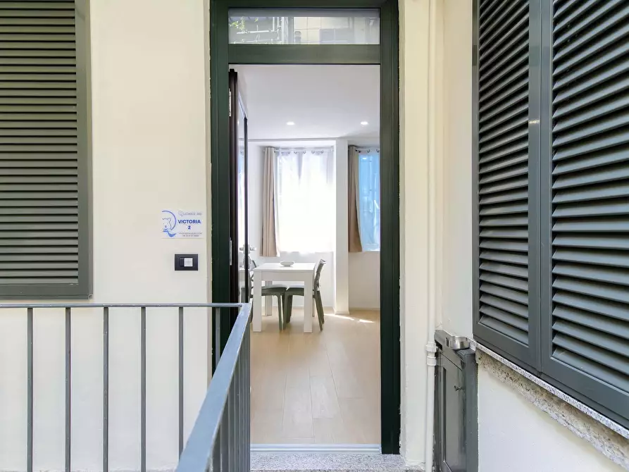 Immagine 15 di Appartamento in affitto  in Via Milano18 a Como