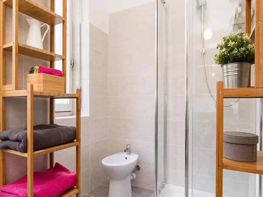 Immagine 16 di Camera in affitto  in Via Larga26 a Milano