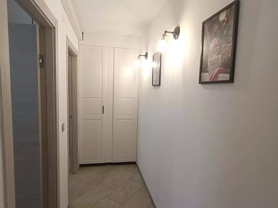 Immagine 22 di Camera in affitto  in Via Castellammare13 a Milano