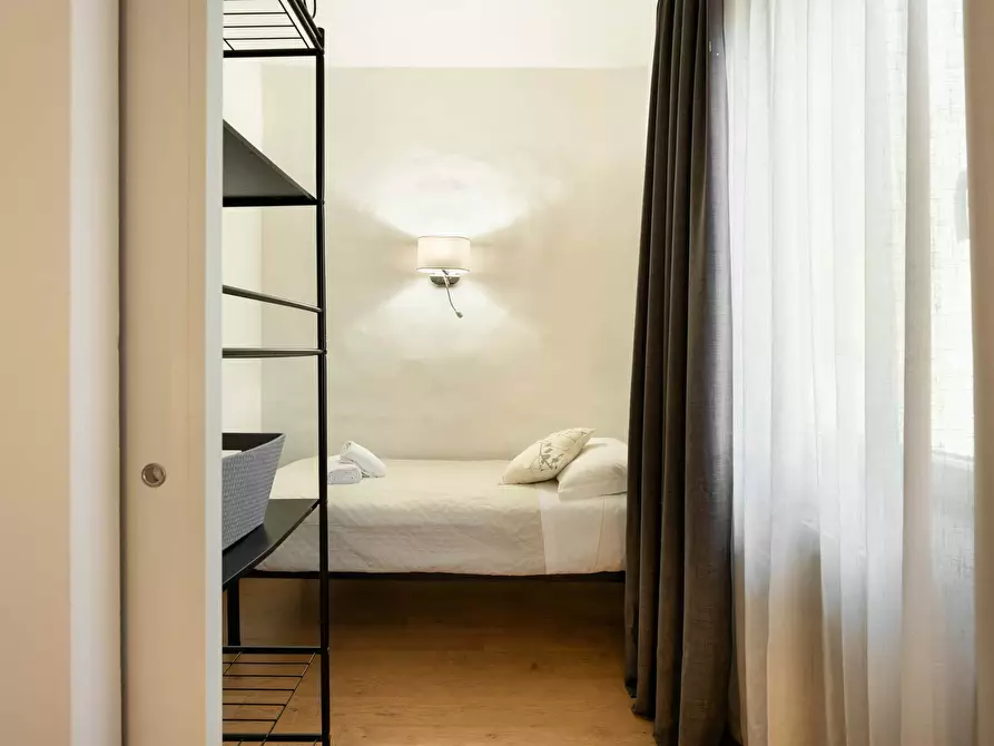 Immagine 12 di Appartamento in affitto  in Via dell'Albero a Firenze