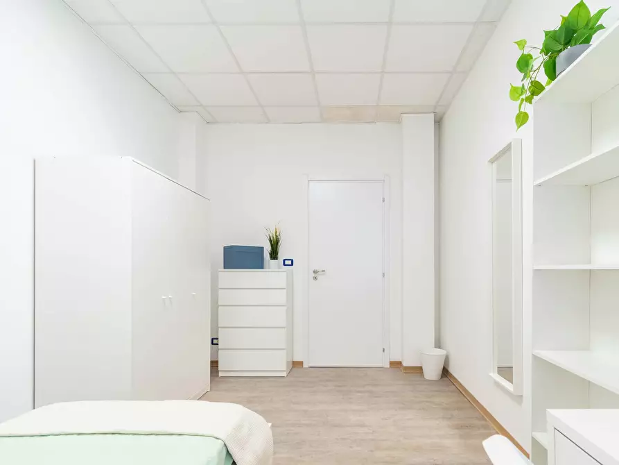 Immagine 5 di Camera in affitto  in Via Frinco15 a Torino