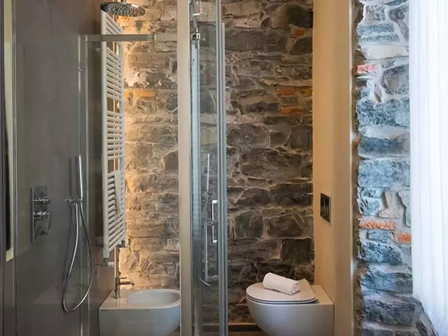 Immagine 46 di Appartamento in affitto  in Via Morazzone Pier Francesco Mazzucchelli a Como