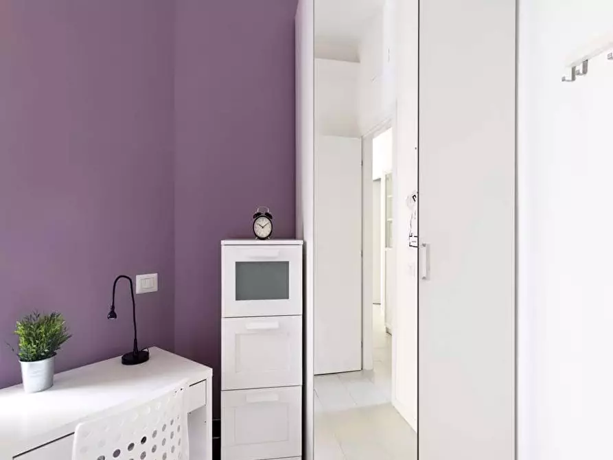 Immagine 2 di Camera in affitto  in Via Cadibona9 a Milano