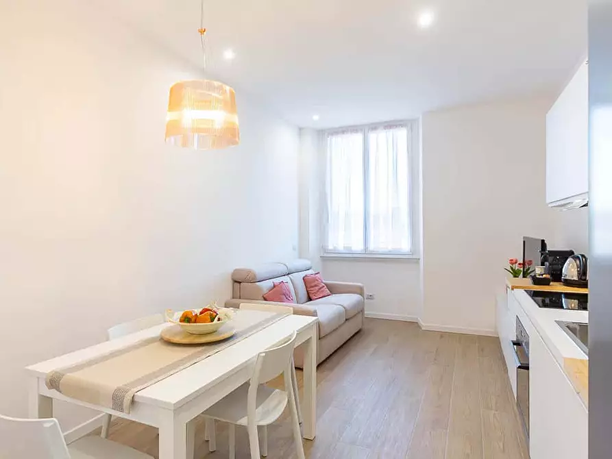 Immagine 8 di Appartamento in affitto  in Viale Nazario Sauro5 a Milano