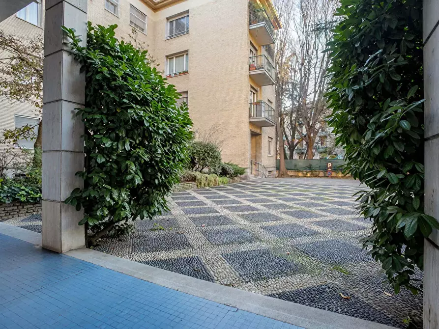 Immagine 8 di Appartamento in affitto  in Viale Renato Serra6 a Milano